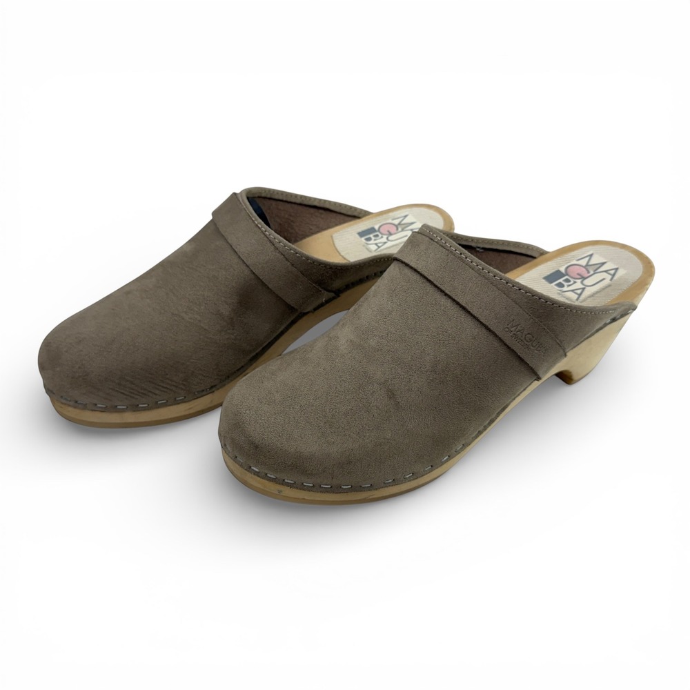 Maguba of Sweden Wooden Clogs Womens  Size 39 / 8.5 Mules Taupe Nubuck Leather‎